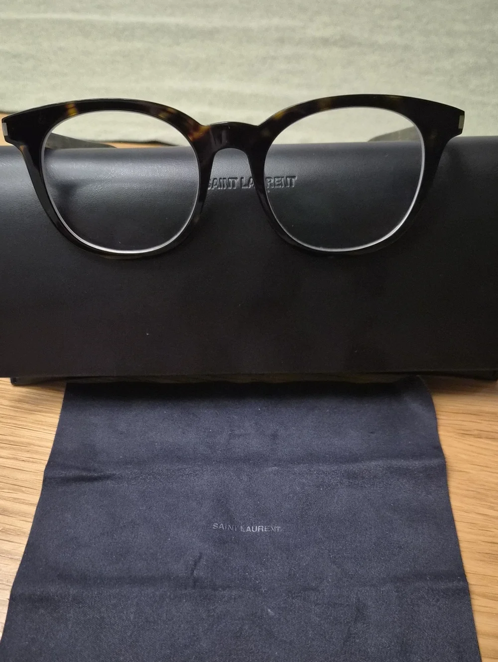 Saint Laurent saint laurent